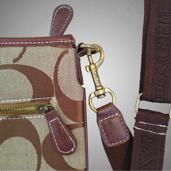 Coach Signature Crossbody Bag - Picture 4 of 14